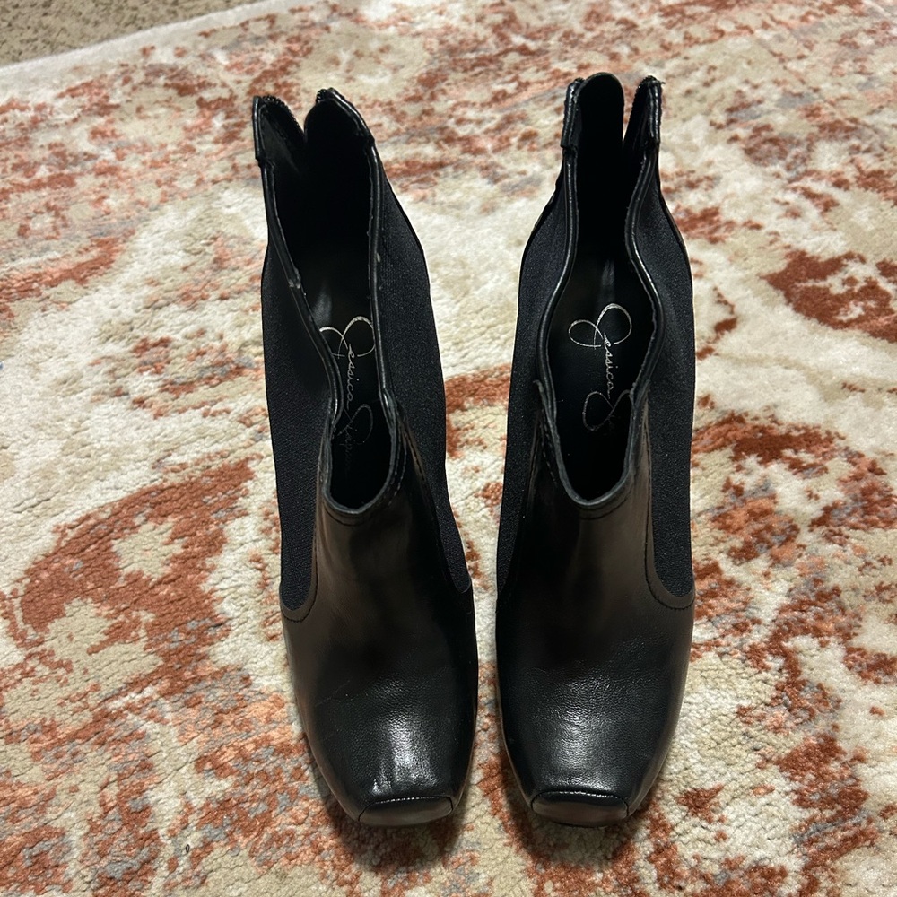 Jessica Simpson Black Heeled Boots - Picture 2 of 5